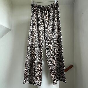 Vintage Y2K wide leg satin feel leopard print lounge pants‎ Victoria's Secret